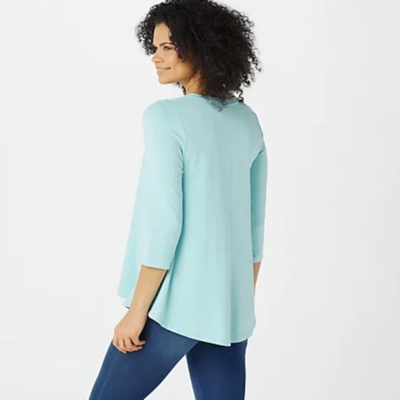 Denim & Co Essentials Jersey V-Neck 3/4 Sleeve Top - Picture 2 of 2